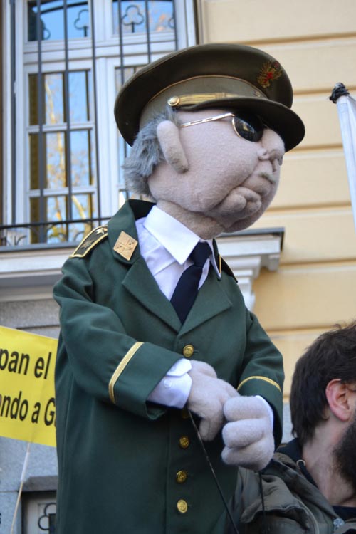 Madrid, 2012: marioneta de Franco